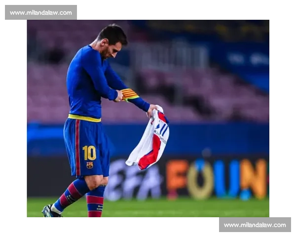 巴萨出售 18 岁中场暗藏玄机:保留分成与回购权锁定未来收益 巴萨出售 18 岁中场暗藏玄机:保留分成与回购权锁定未来收益