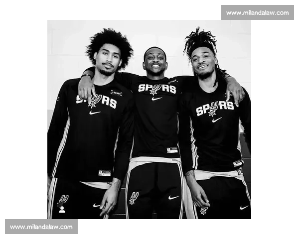 马刺 4 年 4100 万抢绿军冠军中锋！科内特成文班搭档，绿军奢侈税压垮续约希望